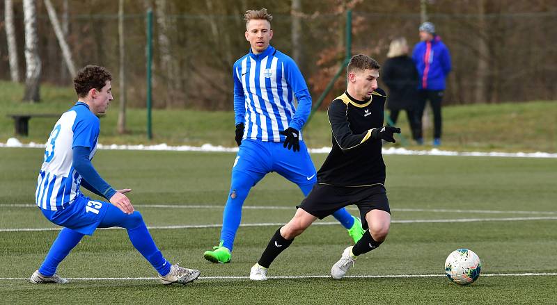 FK Ostrov – FC Viktoria Mariánské Lázně 2:1 (1:0).