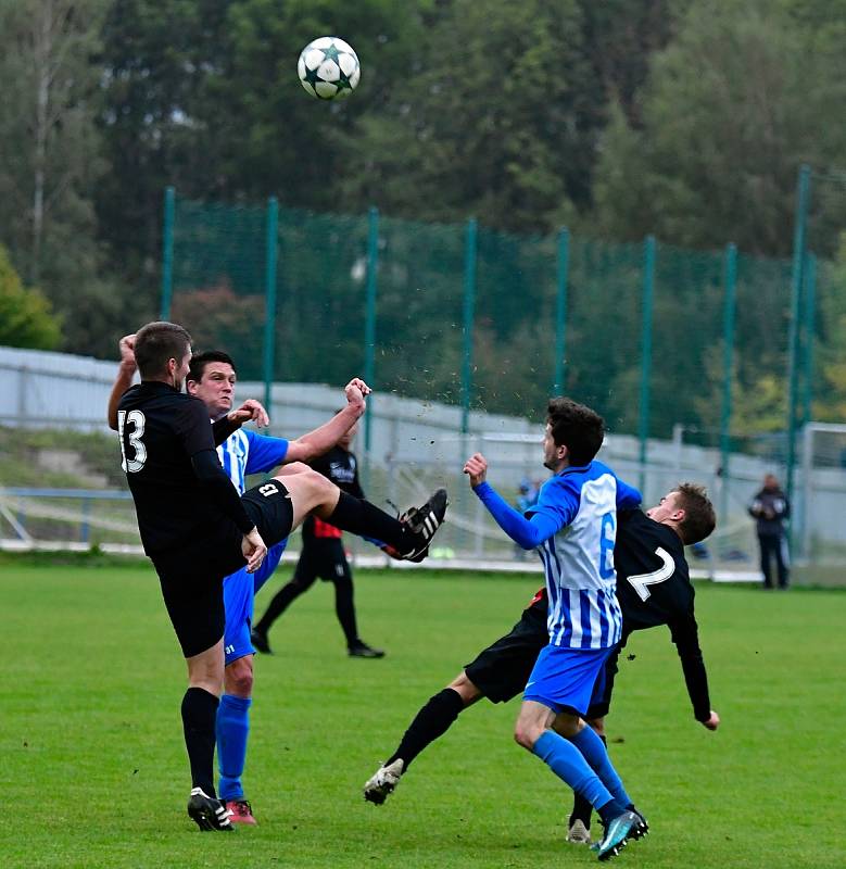 Ostrov prohrával s Českou Lípou 0:3, přesto nakonec slavil výhru 4:3.