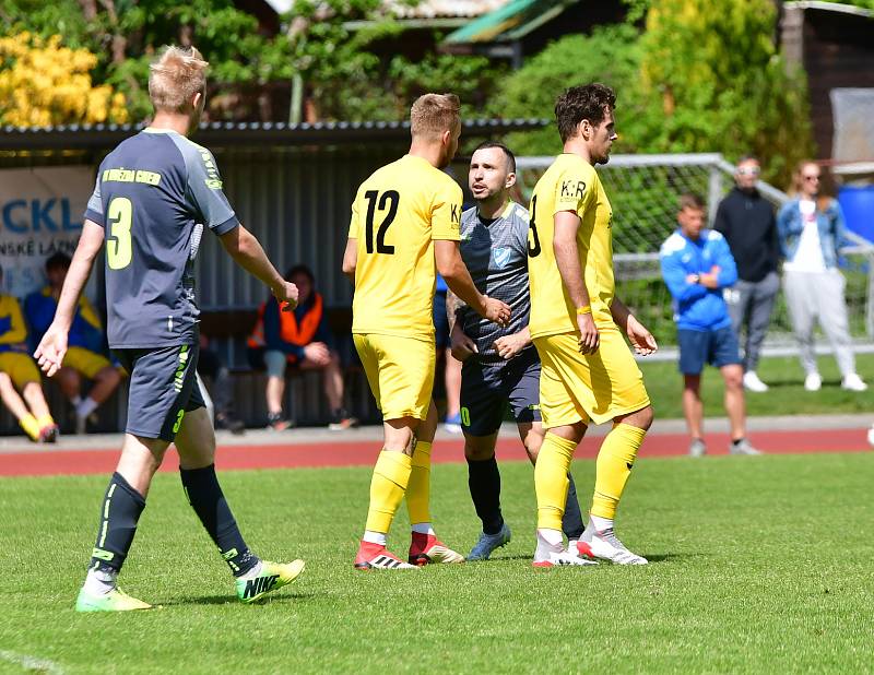 Chebská Hvězda porazila v derby v rámci Fortuna divize A Mariánské Lázně 3:1.