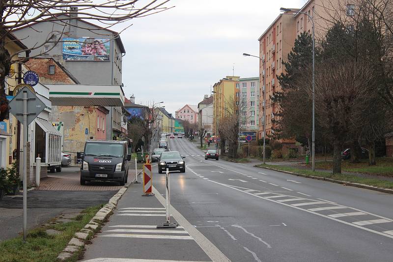 Takto je to s přechody na velmi frekventované ulici Závodu Míru, kde došlo k velké tragédii.