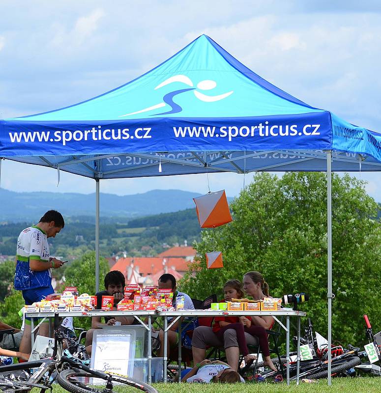 Karlovarský kamzík sklidil úspěch, na start se postavilo přes 300 bikerů.