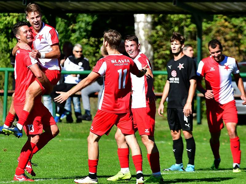 FC Slavia Karlovy Vary.