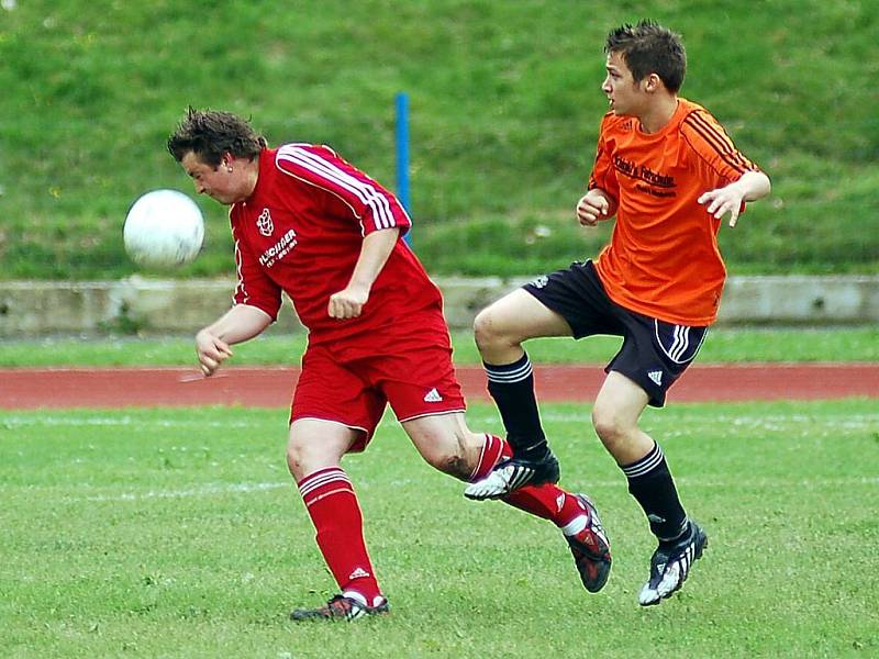 Eurosportring. Lázeňské město po tři dny hostilo mezinárodní mládežnický fotbalový turnaj pod názvem Karlsbad Cup 2009.