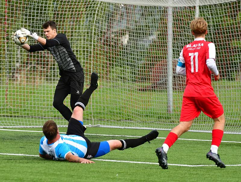 Mladíci Slavie dotáhli obrat do vítězného konce, porazili Novou Roli 5:2.