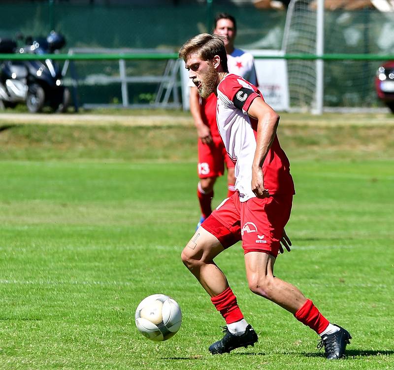 Do zahraničí zamíří z karlovarské Slavie Pavel Maňák, který nově bude působit v německém SV Poppenreuth e. V.