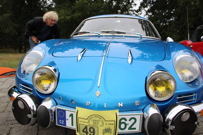 Historia Motor Club Františkovy Lázně pořádal v sobotu 1. září už 8. ročník Veteran Rallye Františkovy Lázně.