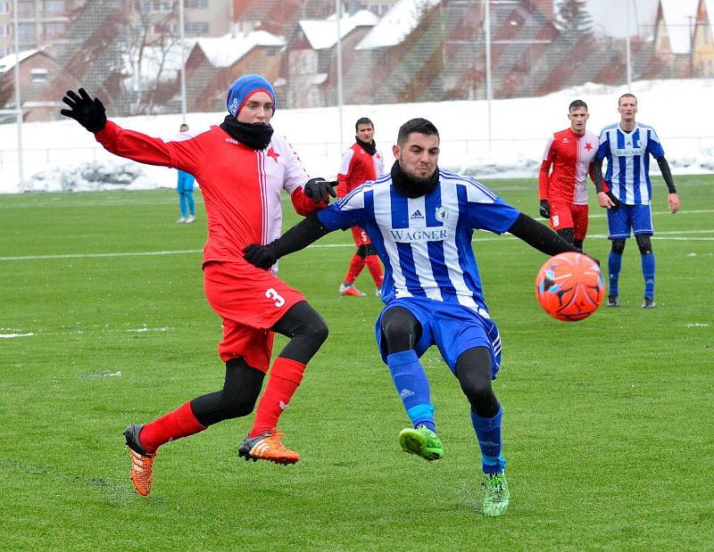 První prohra. V zimní přípravě poprvé karlovarská Slavia prohrála, když nestačila na Jiskru Domažlice, které podlehla 2:5.