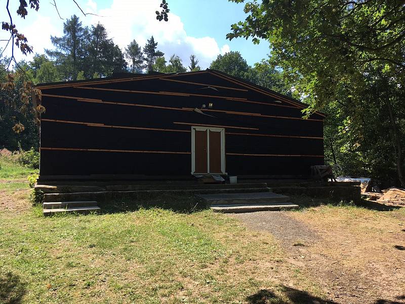 Město Karlovy Vary začalo do svého tábora pod Vladařem investovat.