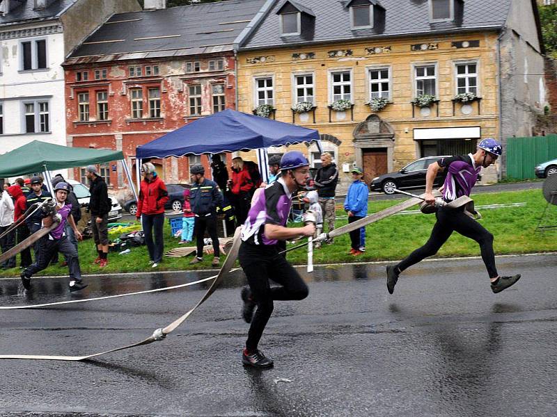 Hasičská soutěž Hore kopcom v Jáchymově