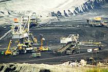 Sokolovská uhelné snižuje stavy zaměstnanců a nabízí lidem tučné odchodné.