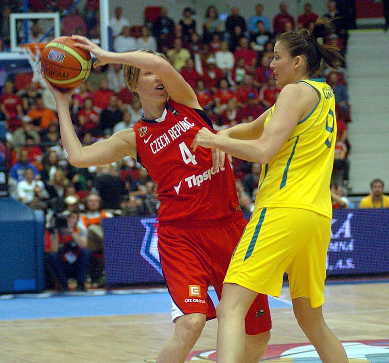 České basketbalistky porazily v pátek večer v KV Areně Australanky 79:68