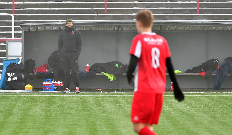 Slavia Karlovy Vary B + U19 - Citice 7:2 (4:0).