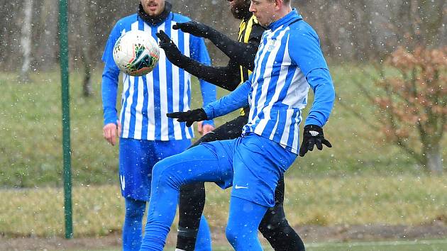 FK Ostrov - FK Olympie Březová 2:2 (2:1).