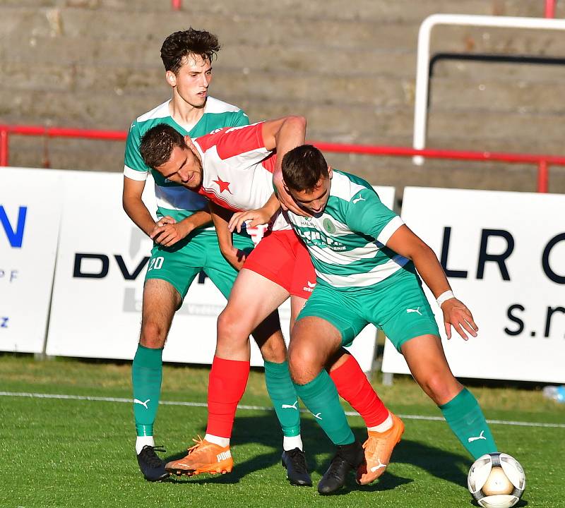 Fotbalisté karlovarské Slavie porazili v prvním kole Fortuna ČFL A rezervu Bohemians 2:0.