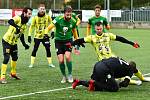 FK Baník Sokolov - TJ Robstav Přeštice 0:3 (0:0).