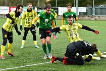 FK Baník Sokolov - TJ Robstav Přeštice 0:3 (0:0).