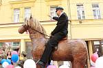 Karnevalový průvod prošel Karlovými Vary sledován stovkami přihlížejících.