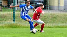 Fotbalisté Ostrova remizovali v předposledním kole s Českým Brodem 1:1, ale na záchranu v soutěži to nestačilo, jelikož Slaný obstál v derby s Kladnem, a definitivně tak ukončil šance ostrovského výběru na záchranu v divizní soutěži.