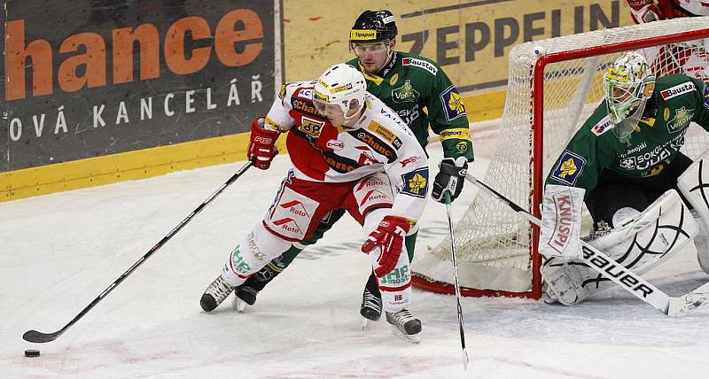 1. zápas předkola play off hokejové extraligy HC Slavia Praha – HC Energie Karlovy Vary hrané 23. února v Praze.