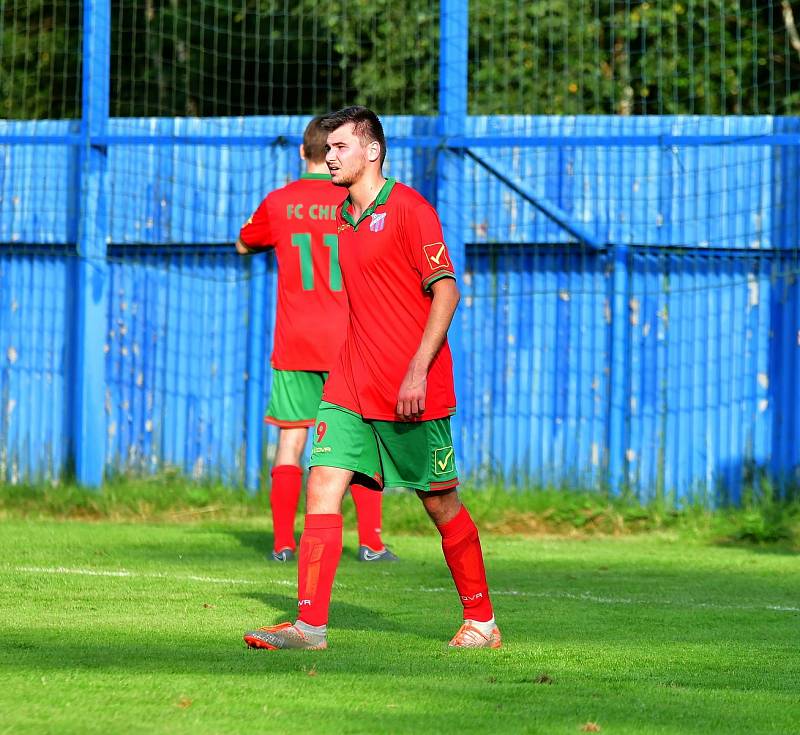 Nejdek (v bílém) si poradil na úvod s FC Cheb, slavil výhru 6:3.