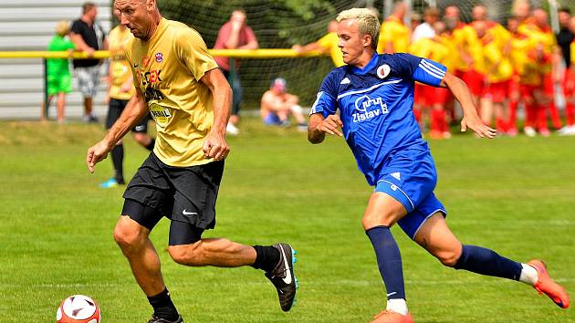 V pátek, 5. července se představí opět na dvorském stadionu hvězdný výběr Real Top Praha, který se střetne od 13.00 hodin s Výběrem Karlovarska.