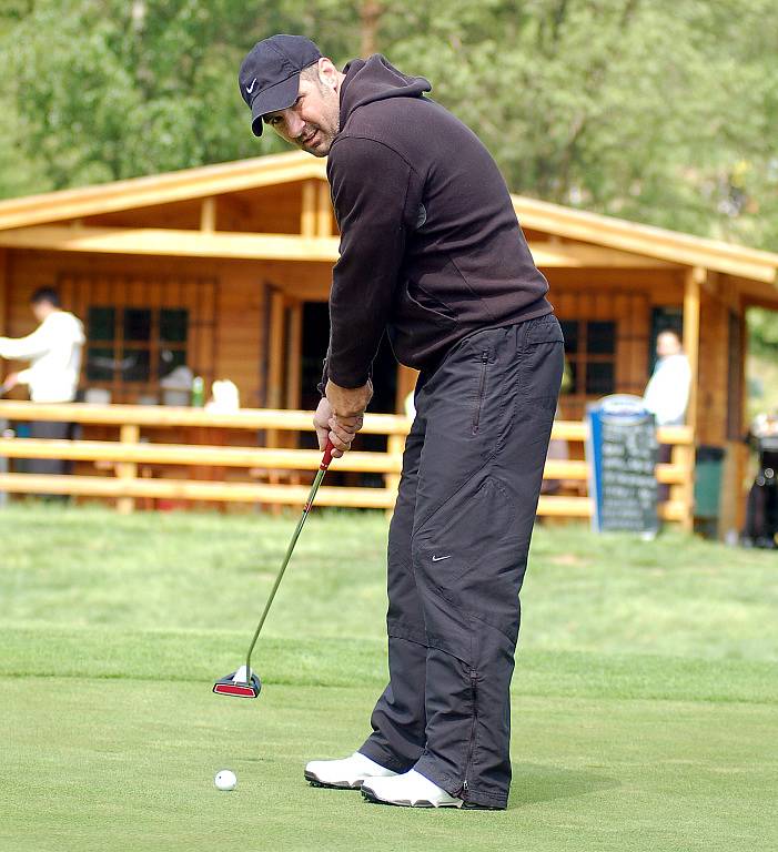 Ve čtvrtek 17. května se uskutečnil v areálu Astoria Golf Resort Cihelny u Karlových Varů golfový Turnaj mistrů, který byl již čtvrtým v pořadí a tradičně za pestré účasti českých významných sportovců.