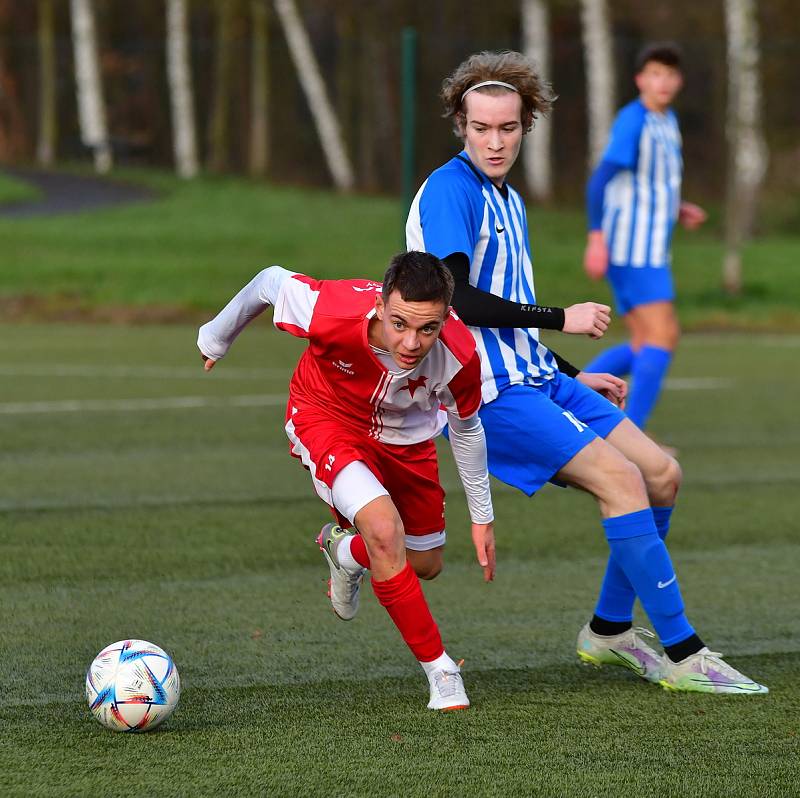 Ostrov udělal vítěznou tečku, porazil mladíky Slavie, slavil výhru 5:2.