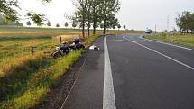 Tragická nehoda motocyklisty u Bochova na Karlovarsku.