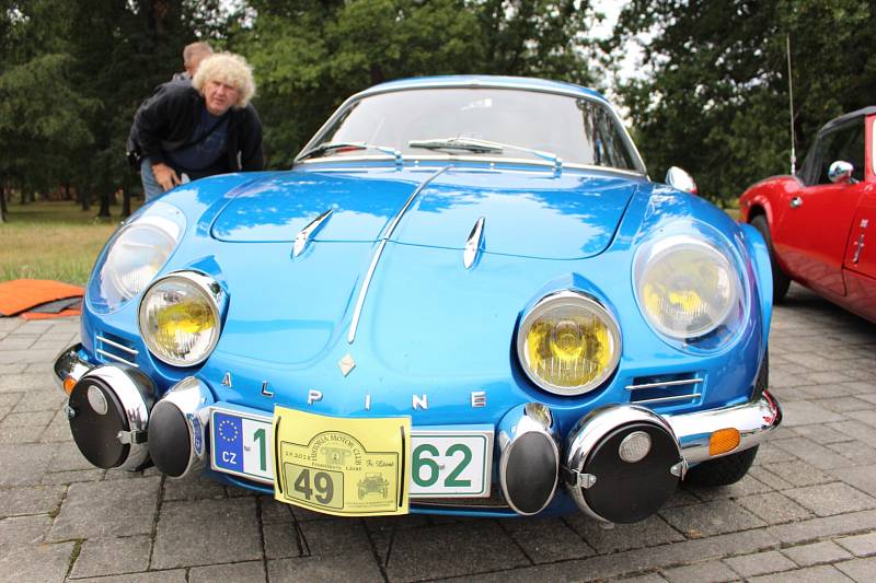 Historia Motor Club Františkovy Lázně pořádal v sobotu 1. září už 8. ročník Veteran Rallye Františkovy Lázně.