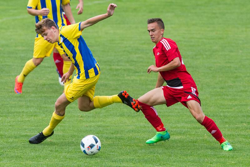 Mariánskolázeňští fotbalisté odjížděli do Plzně na hřiště Petřína s cílem urvat alespoň bodík. To se ale nepovedlo.