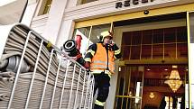 Prostory pětihvězdičkového hotelu Imperial v Karlových Varech zasáhl ničivý požár. Šlo o cvičení