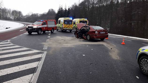 Vážná dopravní nehoda u Olšových Vrat.