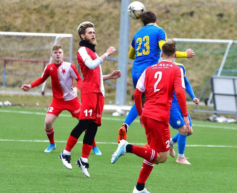 Bez fotbalu. Na individuální tréninky si museli během několika dní zvyknout fotbalisté napříč Karlovarským krajem.