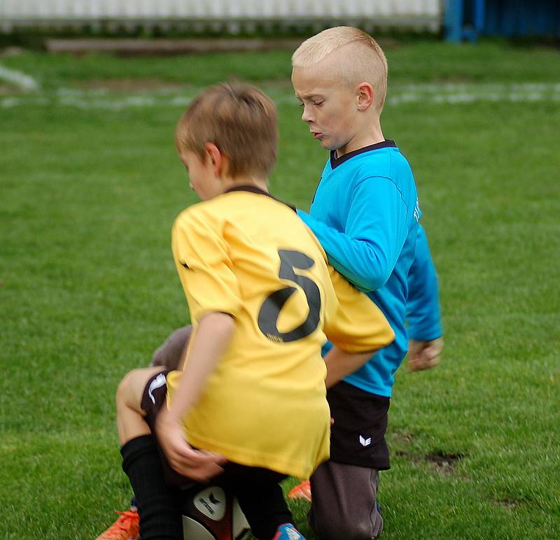 OPMŽ: Nejdek deklasoval 29 góly Hroznětín.