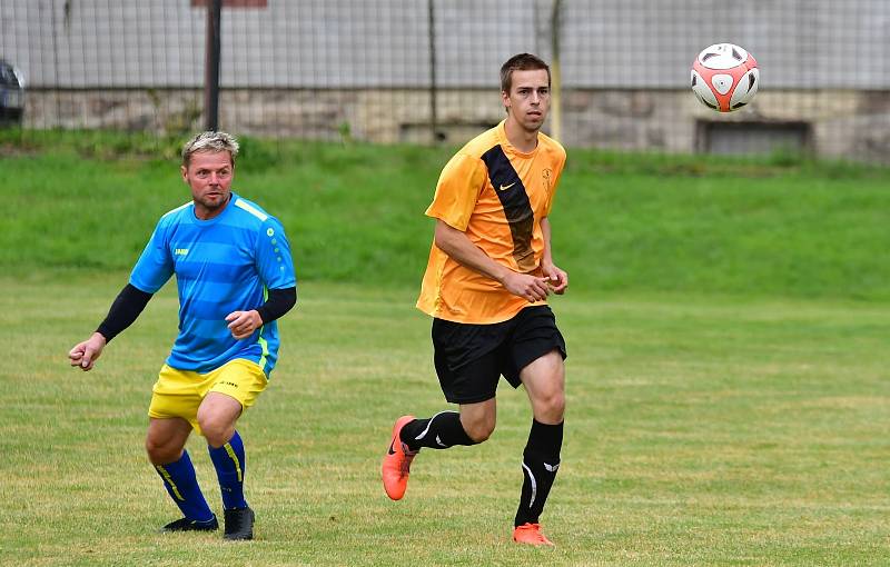 Dalovice i v oslabení vyhrály, když porazily Božičany 2:1.