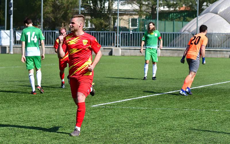 Olympie Březová splnila roli favorita, když porazila poslední Rakovník 3:0.