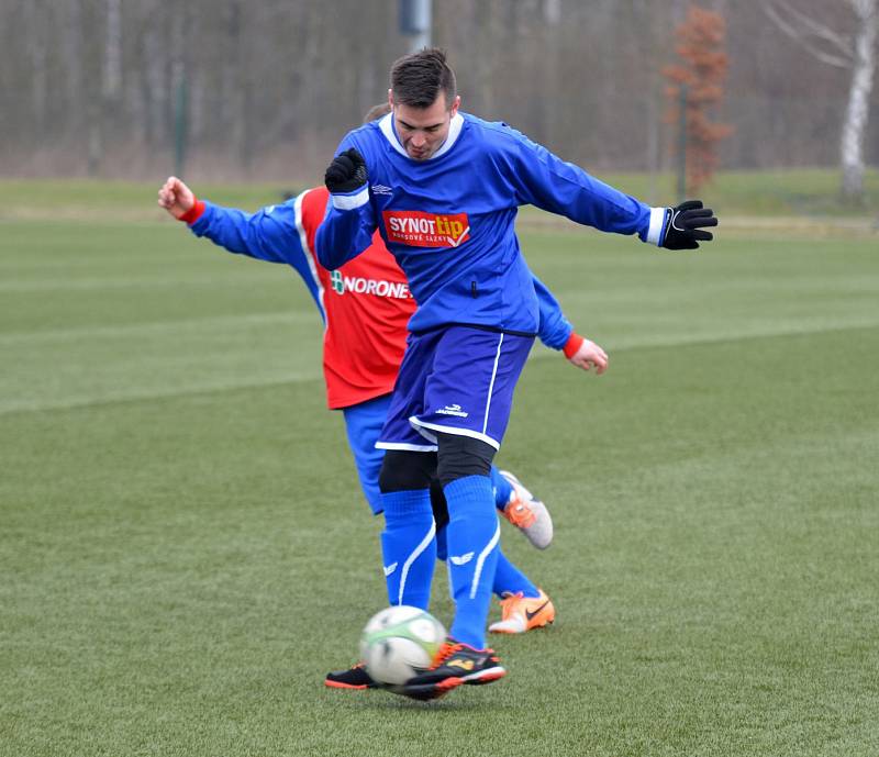 ZT Ostrov: TJ Lokomotiva Karlovy Vary – FK Nová Role 4:1.