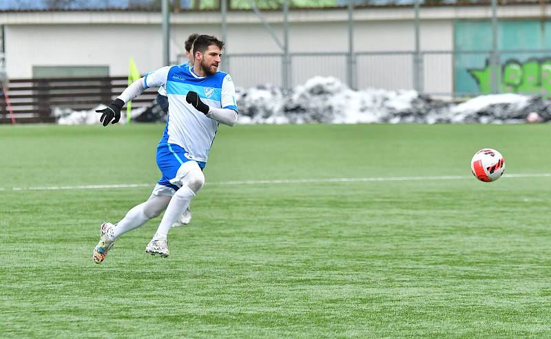 Sokolov porazil v derby Hvězdu Cheb 4:2.