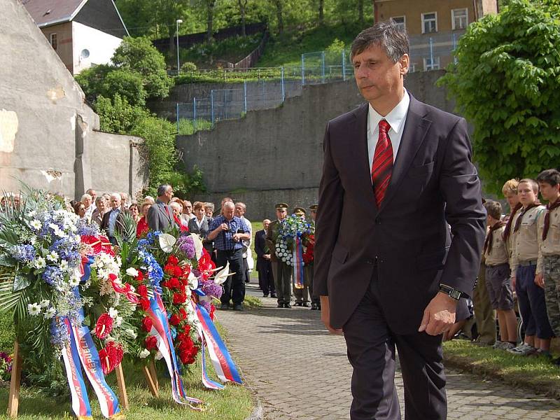 Dvacátý ročník pietní akce Konfederace politických vězňů Jáchymovské pekloJáchymovské peklo.