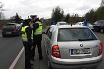 Mimořádná policejní dopravní preventivní akce na silnicích v Karlovarském kraji.