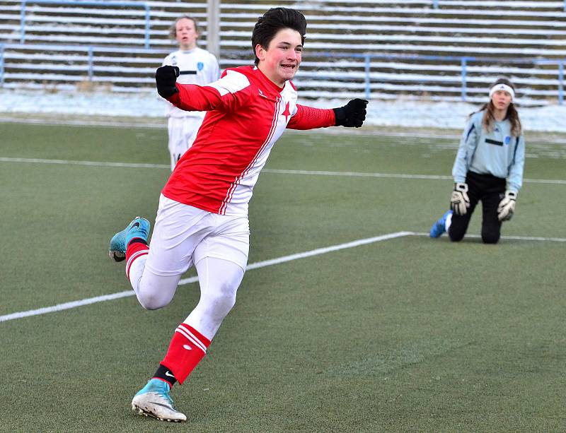 Třetí díl projektu Fotbalové turnaje bez hranic starších žáků byl kořistí FC Slavia Karlovy Vary.