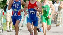 Čtvrtý díl Evropského poháru v olympijském triatlonu přilákal na trasu City Triathlonu 2010 v Karlových Varech několik tisícovek fanoušků