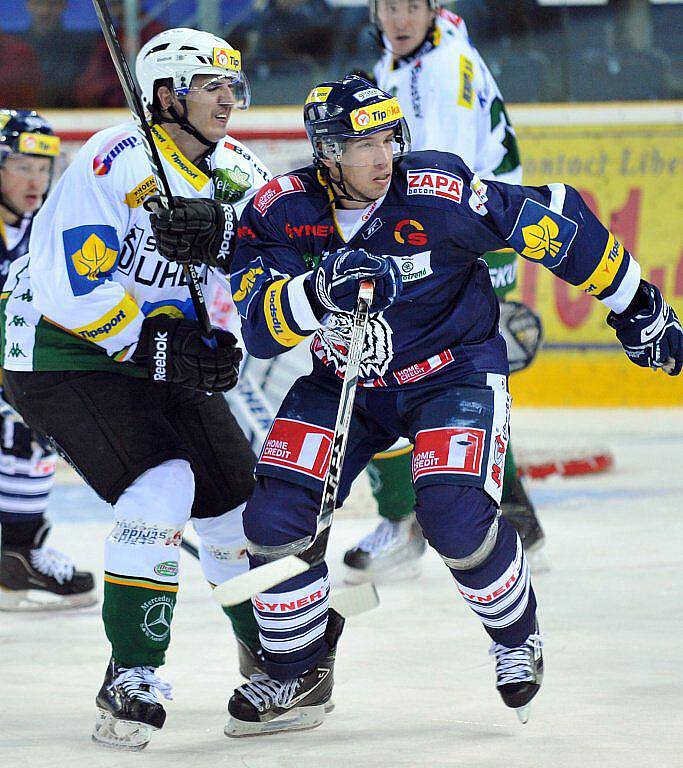 Bílí Tygři Liberec – HC Energie Karlovy Vary 3:2 po sam. nájezdech (1:2, 1:0, 0:0 – 0:0)