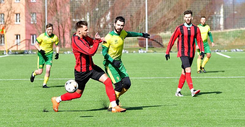 Dvory si připsaly na drahovické umělce na své konto vítězství nad Loktem v poměru 4:2, které bylo dvanáctým v soutěži.