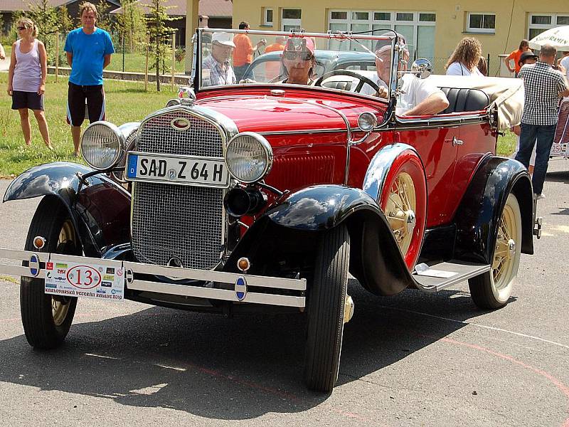 Jubilejní desátý ročník Karlovarské Veteran Rallye 2010.