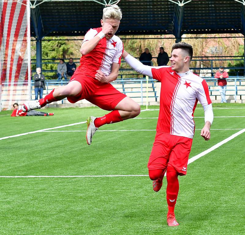 FC Slavia Karlovy Vary – FC Písek fotbal 2:0 (1:0).