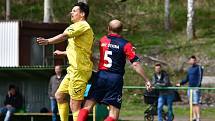 Dalovice (ve žlutém) zdolaly Útvinu 3:1.