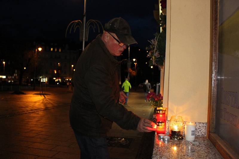 Pietní akt na třídě T. G. Masaryka.