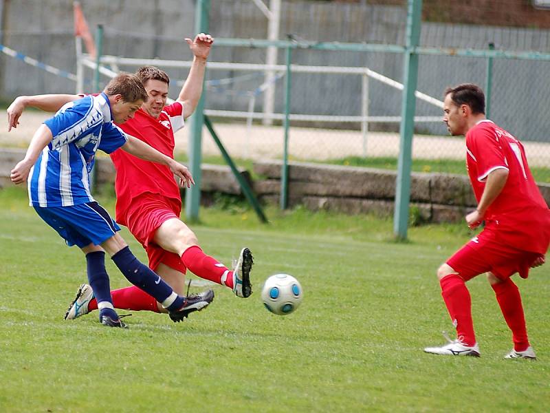 Nejdek B pokořil Starou Roli B 1:0.