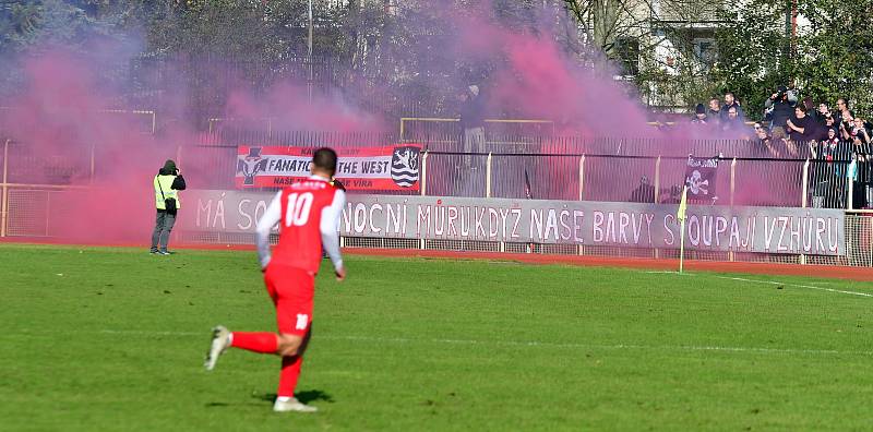 Ve šlágr Fortuna ČFL remizoval Baník Sokolov v krajském derby s karlovarskou Slavií 1:1.